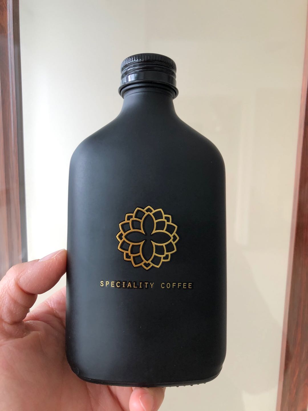 Download Black 250ml Coffee Brew Glass Bottle Custom Logo Glass Bottle Jars Wholesale Myeasyglass