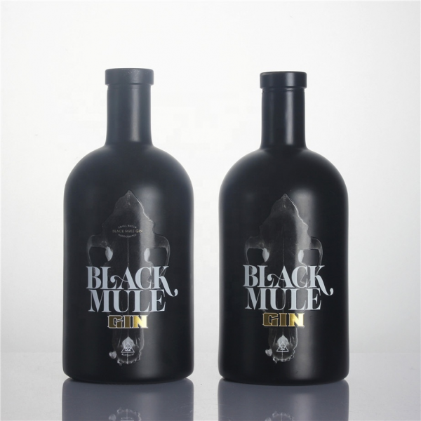 custom black 750ml vodka bottle