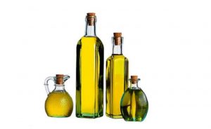 Read more about the article How to store Olive Oil-Dark Bottles vs. Metal vs. Plastic