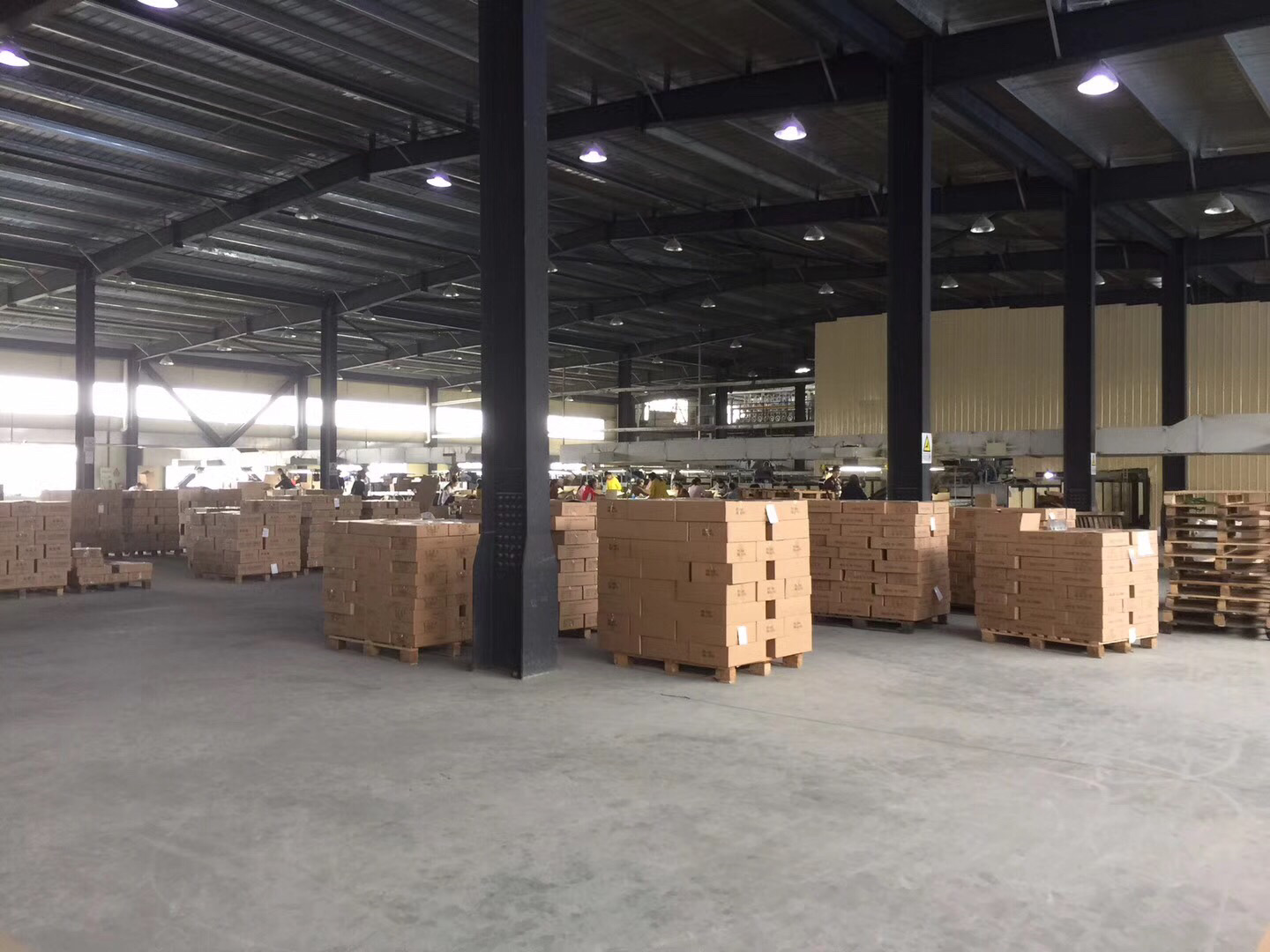 glass bottle factory warehouse and stock